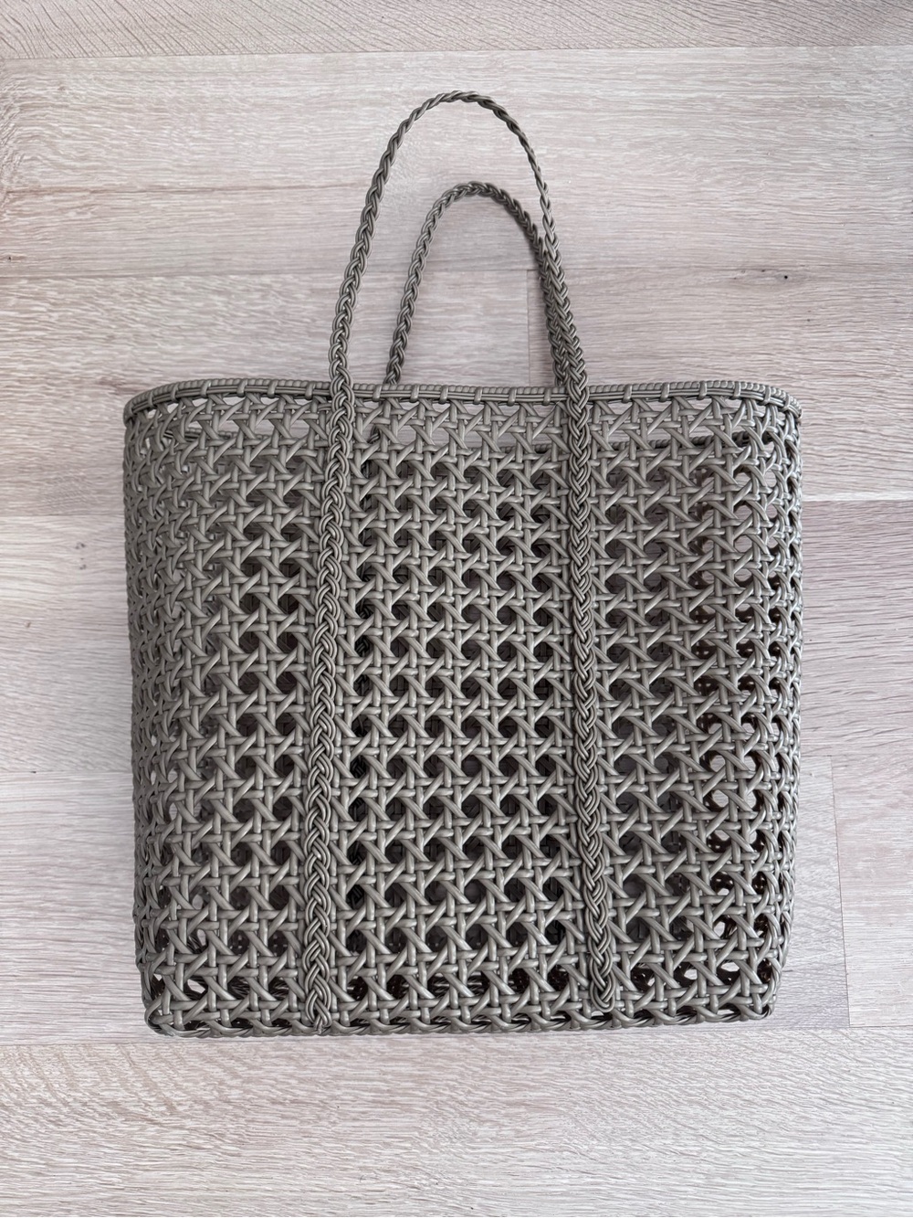 (NWOT) Bembien Jolene tote bag / beach carry-all